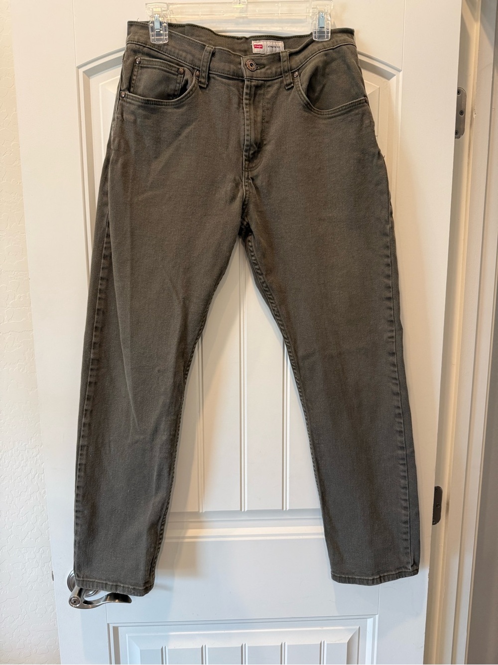 Wrangler Mens Straight Leg Jeans in Olive Gray